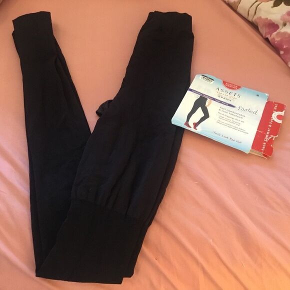 NWOT. Spanx Assets Red Hot Label Footed High Waist Seamless Leggings.  XL. - Picture 1 of 7